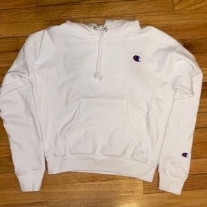 Women’s White champion hoodie